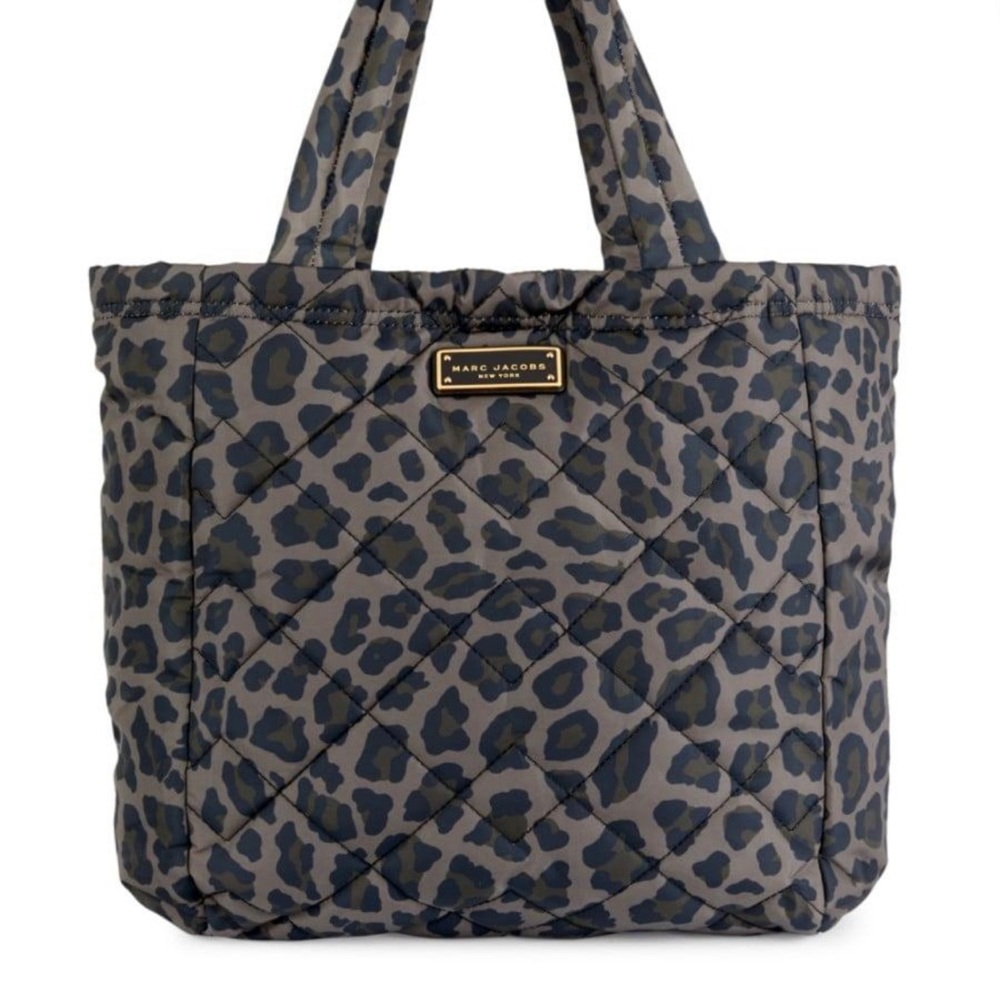Marc jacobs hand back brand new with tag